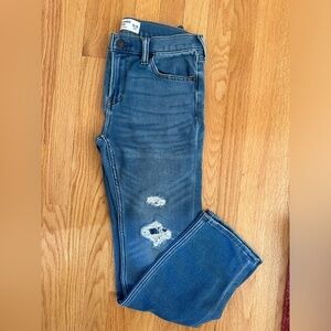 Abercrombie super stretch kids jeans size 15/16. These can be unisex.   Comfy!